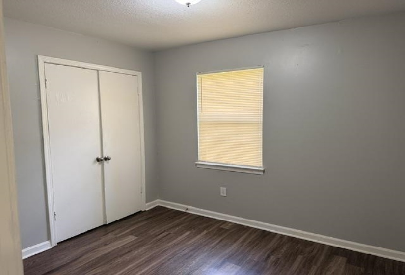 3829 FORD RD, Memphis, Tennessee 38109, 3 Bedrooms Bedrooms, 6 Rooms Rooms,1 BathroomBathrooms,Residential,For Sale,FORD,10223407