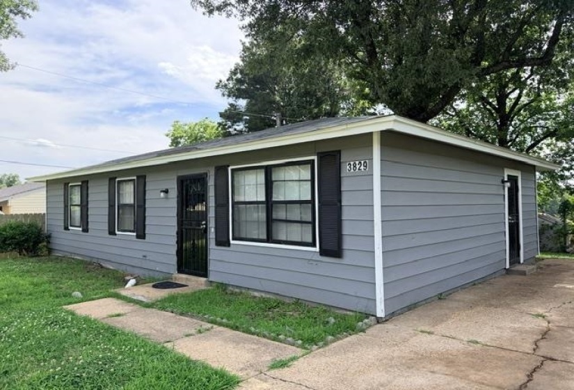 3829 FORD RD, Memphis, Tennessee 38109, 3 Bedrooms Bedrooms, 6 Rooms Rooms,1 BathroomBathrooms,Residential,For Sale,FORD,10223407
