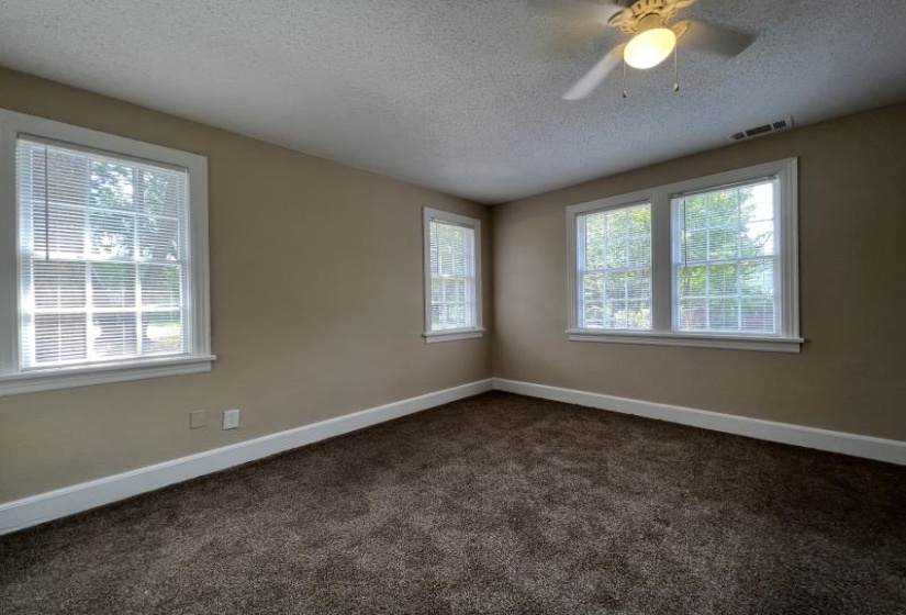 3100 SIGNAL ST, Memphis, Tennessee 38127, 2 Bedrooms Bedrooms, 5 Rooms Rooms,1.1 BathroomsBathrooms,Residential,For Sale,SIGNAL,10223408
