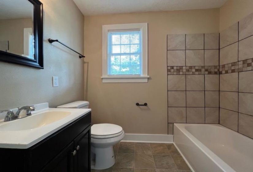 3100 SIGNAL ST, Memphis, Tennessee 38127, 2 Bedrooms Bedrooms, 5 Rooms Rooms,1.1 BathroomsBathrooms,Residential,For Sale,SIGNAL,10223408