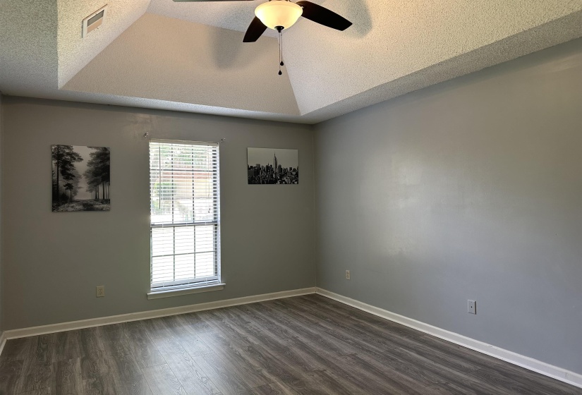 2806 MARYLAND CIR, Memphis, Tennessee 38133, 3 Bedroom Bedrooms, 5 Room Rooms,2 BathroomBathrooms,Residential,For Sale,MARYLAND,0,10223412