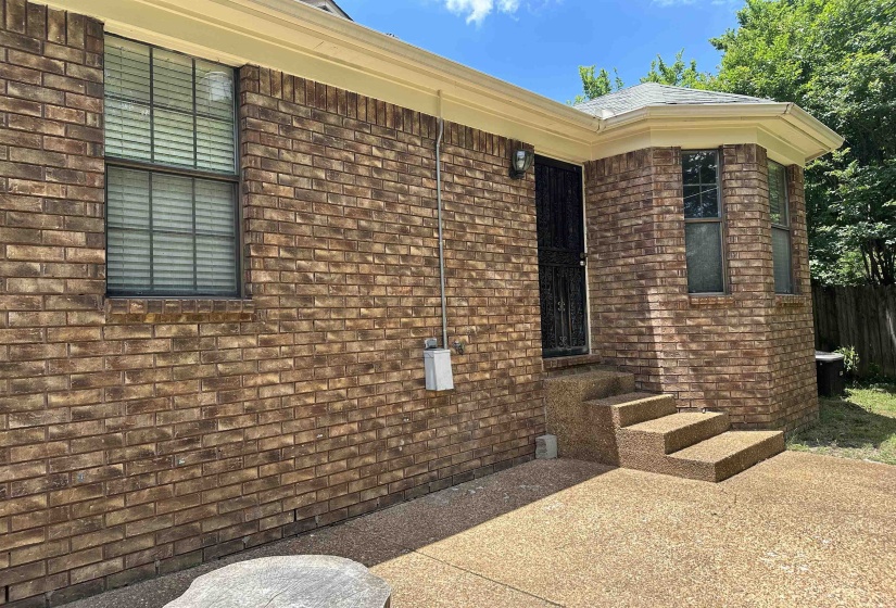 2806 MARYLAND CIR, Memphis, Tennessee 38133, 3 Bedroom Bedrooms, 5 Room Rooms,2 BathroomBathrooms,Residential,For Sale,MARYLAND,0,10223412