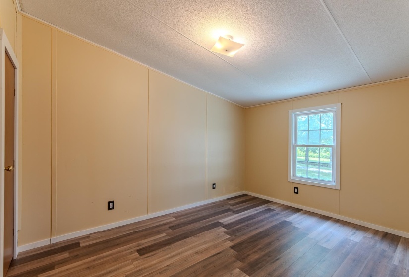 23 OLD FERRY RD, Bath Springs, Tennessee 38311, 3 Bedrooms Bedrooms, 7 Rooms Rooms,2 BathroomsBathrooms,Residential,For Sale,OLD FERRY,10223413