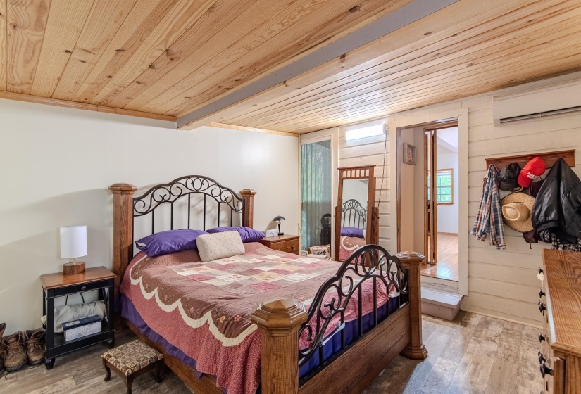 23 OLD FERRY RD, Bath Springs, Tennessee 38311, 3 Bedrooms Bedrooms, 7 Rooms Rooms,2 BathroomsBathrooms,Residential,For Sale,OLD FERRY,10223413