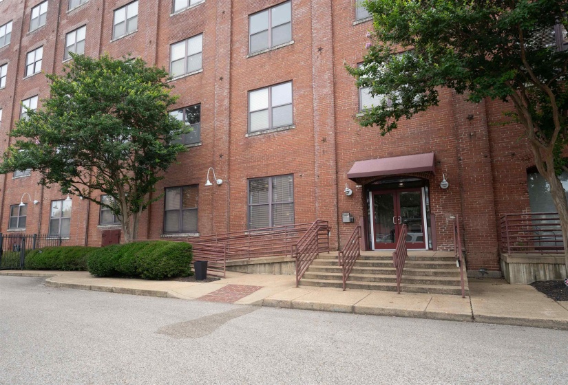 137 G E PATTERSON AVE, Memphis, Tennessee 38103, 2 Bedrooms Bedrooms, 5 Rooms Rooms,2 BathroomsBathrooms,Residential,For Sale,G E PATTERSON,10223424
