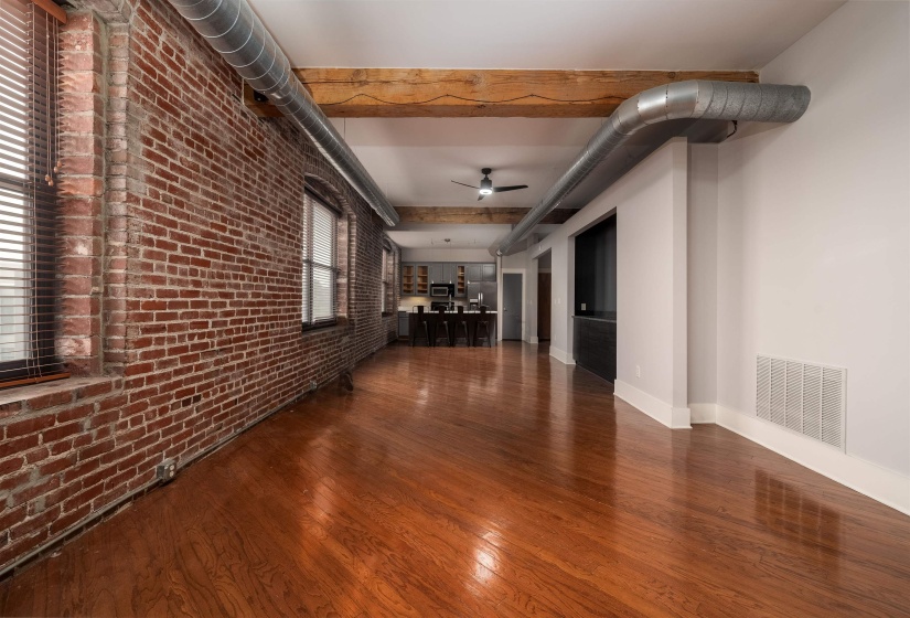 137 G E PATTERSON AVE, Memphis, Tennessee 38103, 2 Bedrooms Bedrooms, 5 Rooms Rooms,2 BathroomsBathrooms,Residential,For Sale,G E PATTERSON,10223424