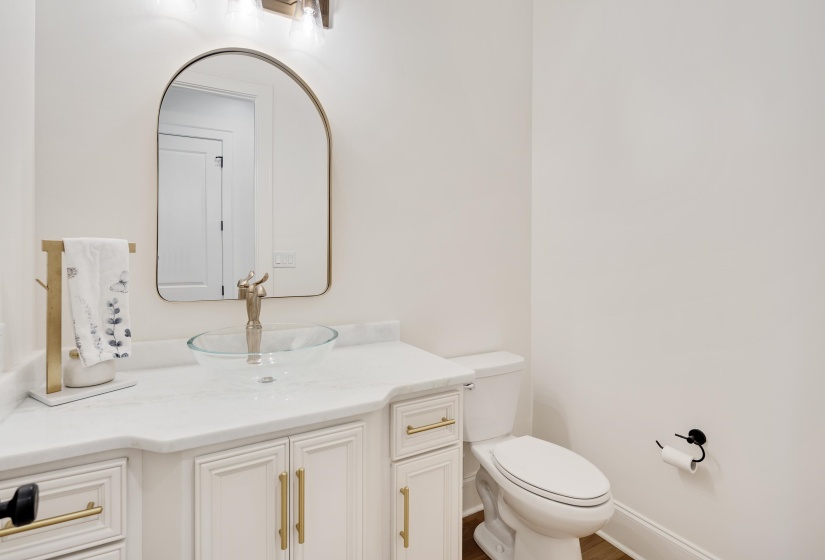 2487 ALLELON BEND LN, Germantown, Tennessee 38138, 5 Bedrooms Bedrooms, 12 Rooms Rooms,4.1 BathroomsBathrooms,Residential,For Sale,ALLELON BEND,10223426