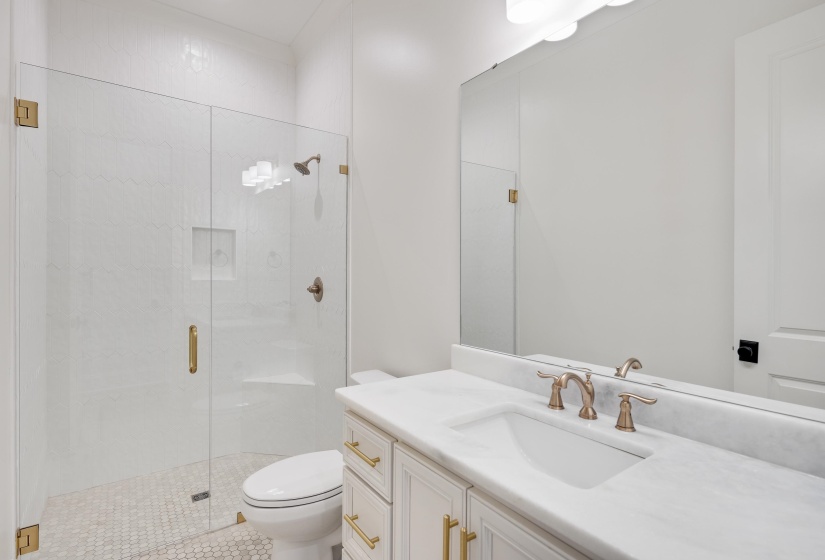 2487 ALLELON BEND LN, Germantown, Tennessee 38138, 5 Bedrooms Bedrooms, 12 Rooms Rooms,4.1 BathroomsBathrooms,Residential,For Sale,ALLELON BEND,10223426