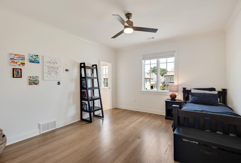 2487 ALLELON BEND LN, Germantown, Tennessee 38138, 5 Bedrooms Bedrooms, 12 Rooms Rooms,4.1 BathroomsBathrooms,Residential,For Sale,ALLELON BEND,10223426