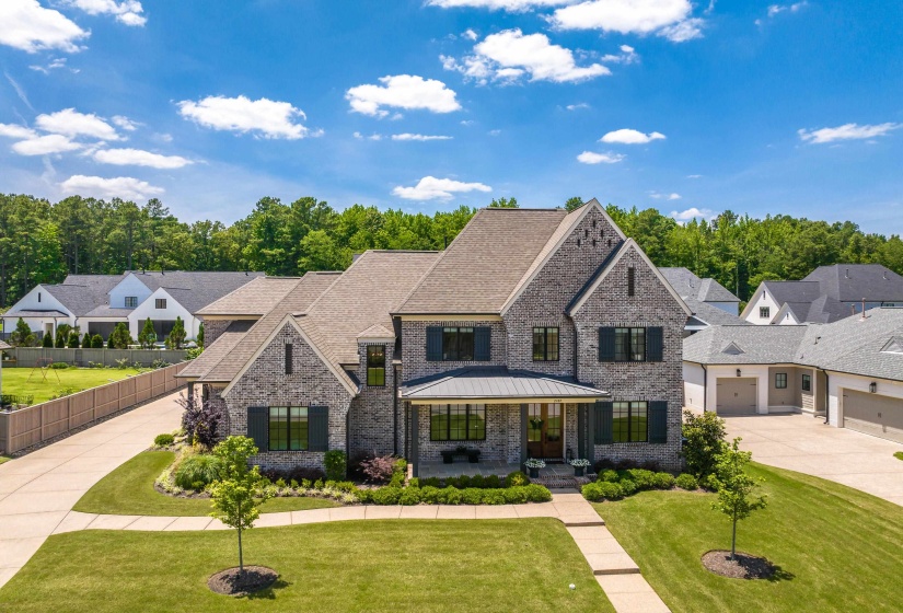 2487 ALLELON BEND LN, Germantown, Tennessee 38138, 5 Bedrooms Bedrooms, 12 Rooms Rooms,4.1 BathroomsBathrooms,Residential,For Sale,ALLELON BEND,10223426