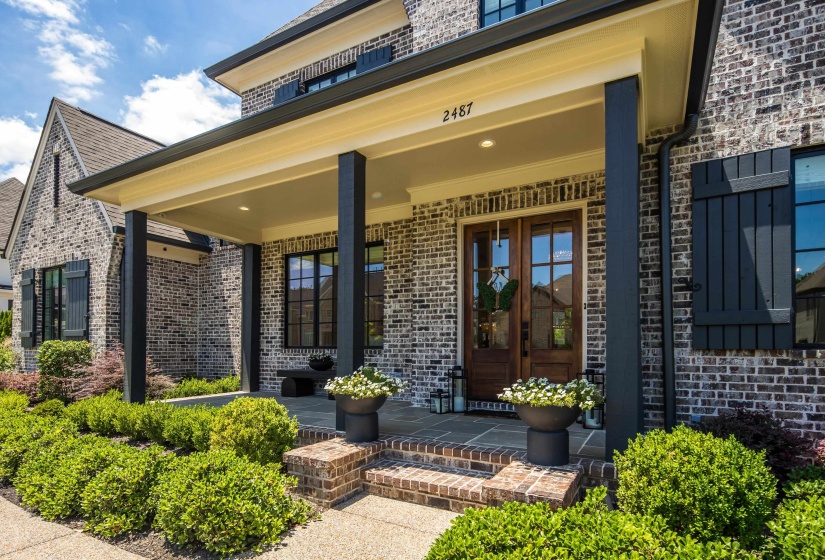 2487 ALLELON BEND LN, Germantown, Tennessee 38138, 5 Bedrooms Bedrooms, 12 Rooms Rooms,4.1 BathroomsBathrooms,Residential,For Sale,ALLELON BEND,10223426