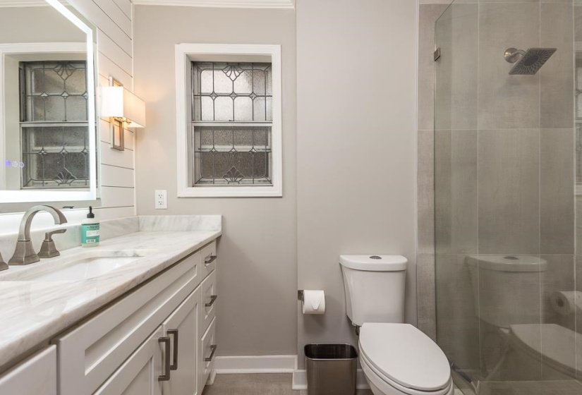 8597 SANDPOINT DR, Germantown, Tennessee 38139, 4 Bedrooms Bedrooms, 8 Rooms Rooms,2 BathroomsBathrooms,Residential,For Sale,SANDPOINT,10223427