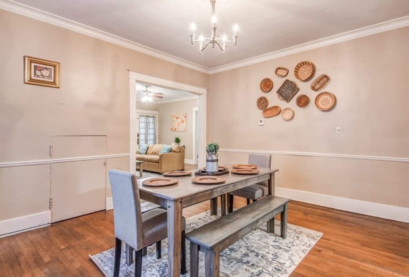 243-245 AVALON AVE, Memphis, Tennessee 38112, 3 Bedrooms Bedrooms, ,2 BathroomsBathrooms,Duplexes,For Sale,AVALON,10223440