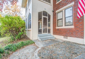 243 AVALON AVE, Memphis, Tennessee 38112, 3 Bedrooms Bedrooms, ,2 BathroomsBathrooms,Duplexes,For Sale,AVALON,10223440