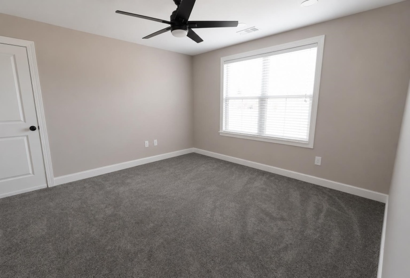 36 LITTLETON WAY, Munford, Tennessee 38058, 5 Bedrooms Bedrooms, 12 Rooms Rooms,3 BathroomsBathrooms,Rental Properties,For Sale,LITTLETON,10223435