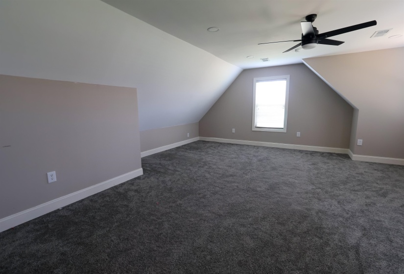 36 LITTLETON WAY, Munford, Tennessee 38058, 5 Bedrooms Bedrooms, 12 Rooms Rooms,3 BathroomsBathrooms,Rental Properties,For Sale,LITTLETON,10223435