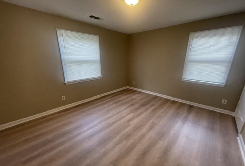 3507 KIMBALL AVE, Memphis, Tennessee 38111-5106, 3 Bedrooms Bedrooms, 6 Rooms Rooms,1 BathroomBathrooms,Rental Properties,For Sale,KIMBALL,10223449