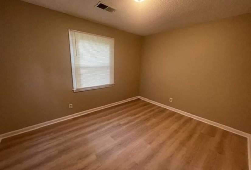 3507 KIMBALL AVE, Memphis, Tennessee 38111-5106, 3 Bedrooms Bedrooms, 6 Rooms Rooms,1 BathroomBathrooms,Rental Properties,For Sale,KIMBALL,10223449