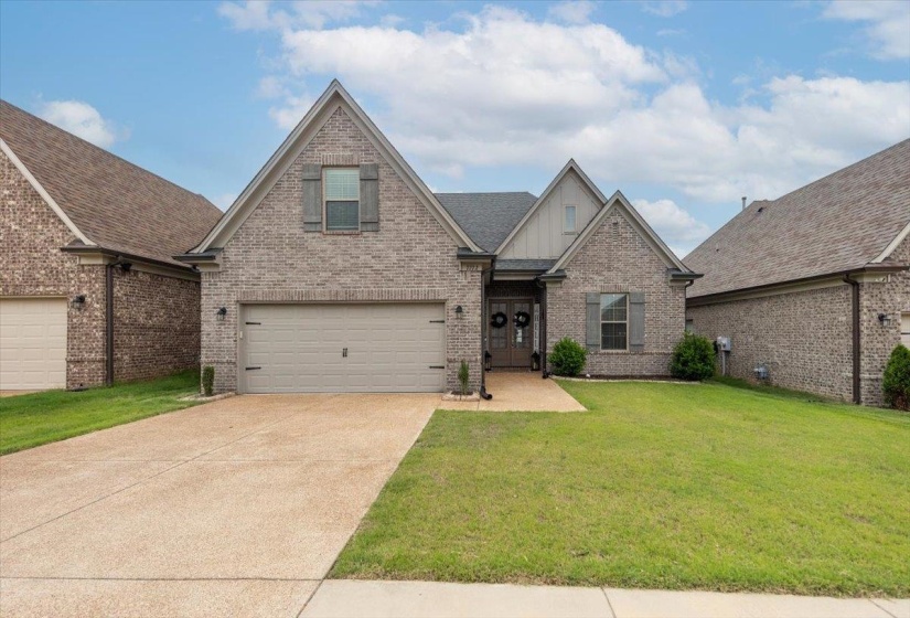 7772 PARKRIDGE DR, Southaven, Mississippi 38671, 4 Bedrooms Bedrooms, 7 Rooms Rooms,3 BathroomsBathrooms,Residential,For Sale,PARKRIDGE,10223442