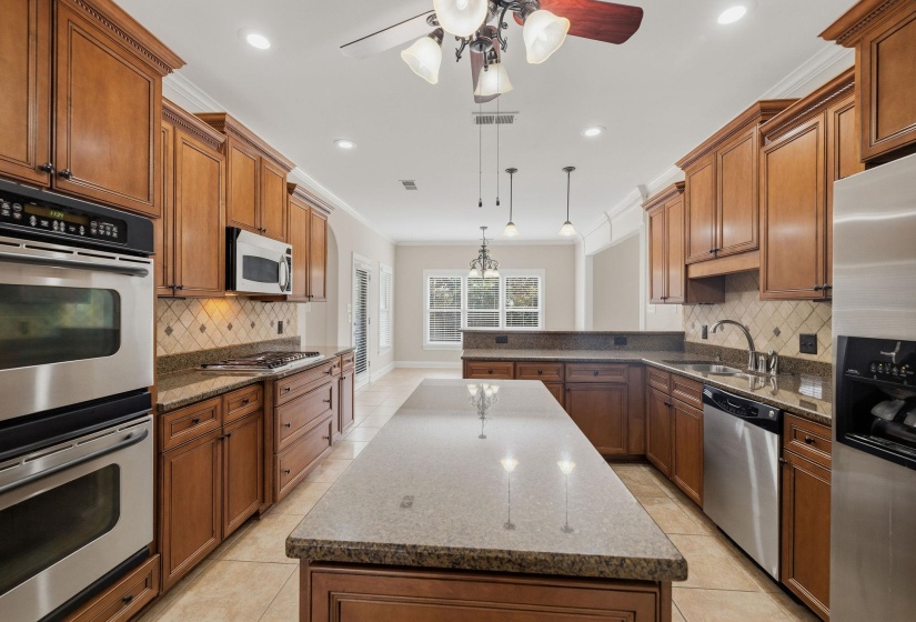 842 SHADOW WALK LN, Collierville, Tennessee 38017, 5 Bedroom Bedrooms, 9 Room Rooms,4.1 BathroomBathrooms,Residential,For Sale,SHADOW WALK,0,10223446