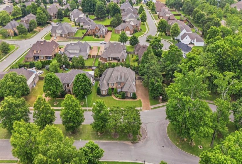 842 SHADOW WALK LN, Collierville, Tennessee 38017, 5 Bedroom Bedrooms, 9 Room Rooms,4.1 BathroomBathrooms,Residential,For Sale,SHADOW WALK,0,10223446