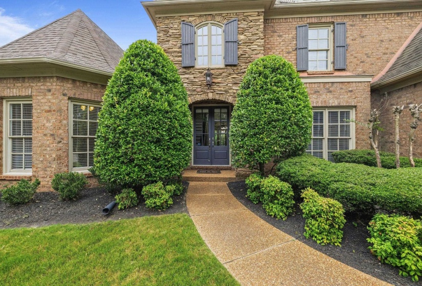 842 SHADOW WALK LN, Collierville, Tennessee 38017, 5 Bedroom Bedrooms, 9 Room Rooms,4.1 BathroomBathrooms,Residential,For Sale,SHADOW WALK,0,10223446