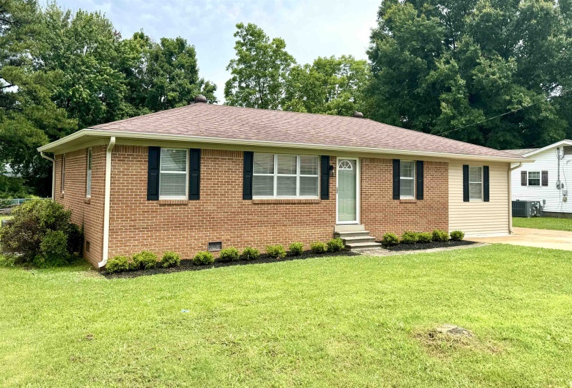 660 SUMROW ST, Halls, Tennessee 38040-1104, 3 Bedrooms Bedrooms, 7 Rooms Rooms,1 BathroomBathrooms,Residential,For Sale,SUMROW,10223447