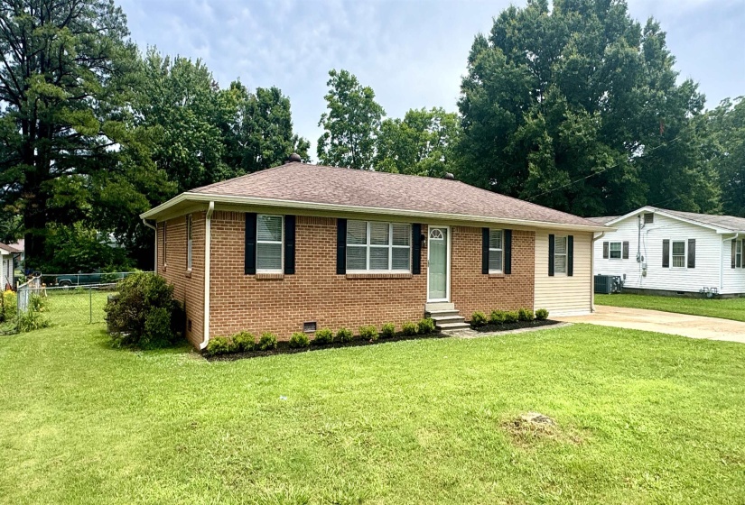 660 SUMROW ST, Halls, Tennessee 38040-1104, 3 Bedrooms Bedrooms, 7 Rooms Rooms,1 BathroomBathrooms,Residential,For Sale,SUMROW,10223447