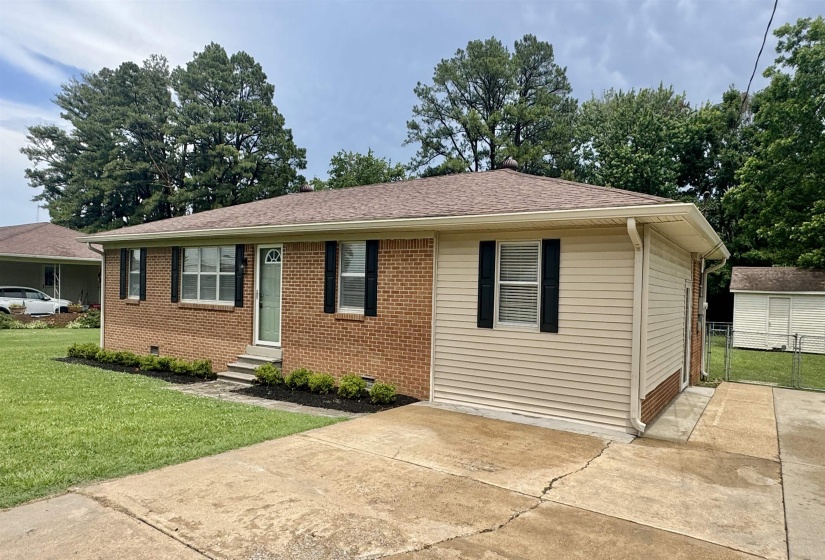 660 SUMROW ST, Halls, Tennessee 38040-1104, 3 Bedrooms Bedrooms, 7 Rooms Rooms,1 BathroomBathrooms,Residential,For Sale,SUMROW,10223447
