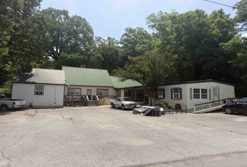 103 HIAWATHA ST, Somerville, Tennessee 38068, ,Commercial/industrial,For Sale,HIAWATHA,10223518