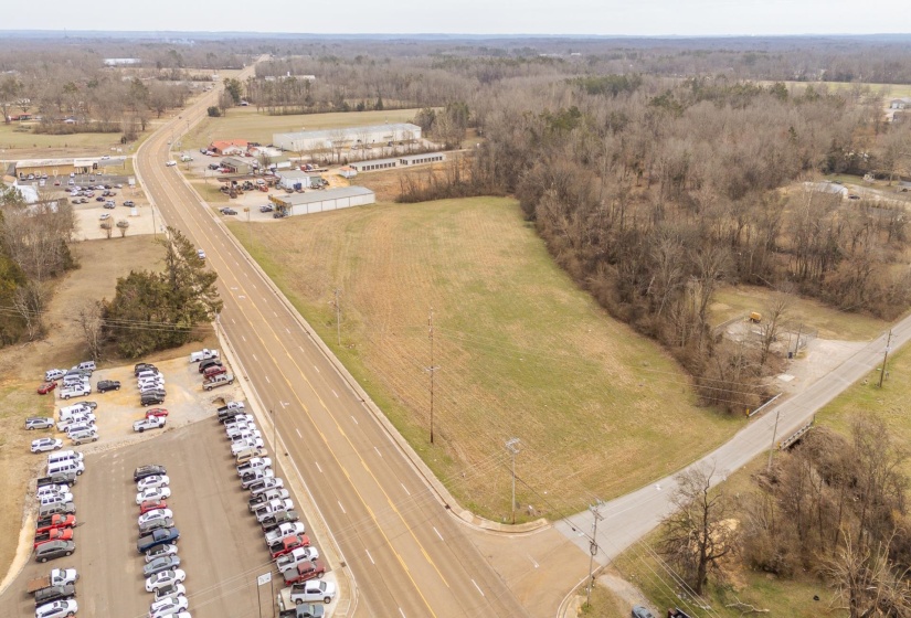 00 64 HWY, Adamsville, Tennessee 38310, ,Land,For Sale,64,10223513