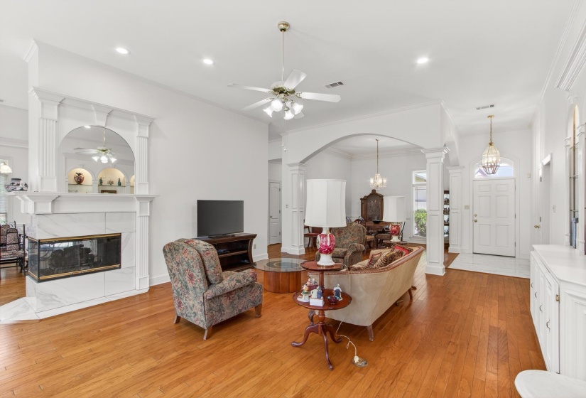 1563 QUAIL POINTE CIR, Memphis, Tennessee 38120, 3 Bedroom Bedrooms, 7 Room Rooms,2 BathroomBathrooms,Residential,For Sale,QUAIL POINTE,0,10221692