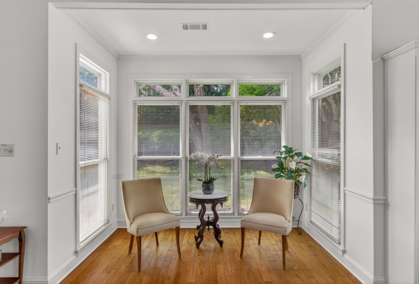 1563 QUAIL POINTE CIR, Memphis, Tennessee 38120, 3 Bedroom Bedrooms, 7 Room Rooms,2 BathroomBathrooms,Residential,For Sale,QUAIL POINTE,0,10221692