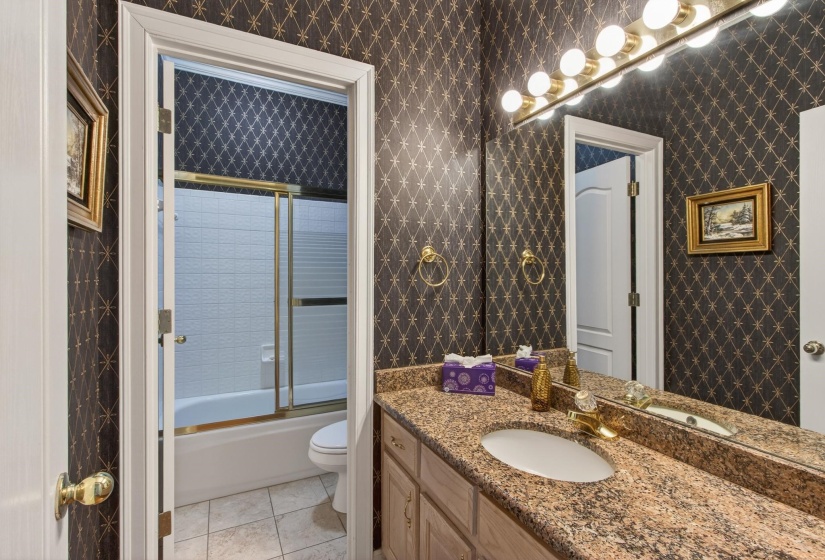 1563 QUAIL POINTE CIR, Memphis, Tennessee 38120, 3 Bedroom Bedrooms, 7 Room Rooms,2 BathroomBathrooms,Residential,For Sale,QUAIL POINTE,0,10221692