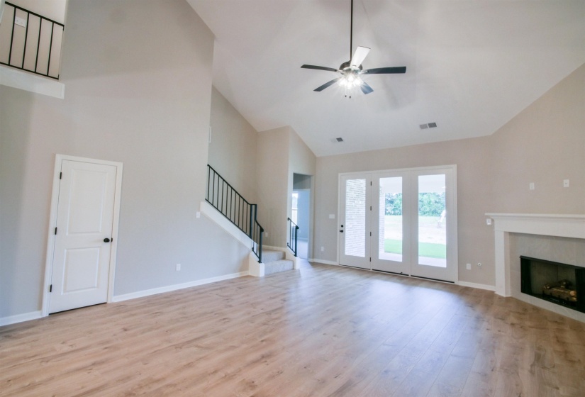 9597 COTTON FEED ST, Cordova, Tennessee 38018, 4 Bedroom Bedrooms, 9 Room Rooms,3 BathroomBathrooms,Residential,For Sale,COTTON FEED,0,10222162