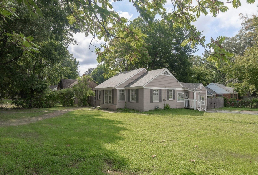 3663 PARK AVE, Memphis, Tennessee 38111, 3 Bedroom Bedrooms, 6 Room Rooms,1 BathroomBathrooms,Residential,For Sale,PARK,0,10223258