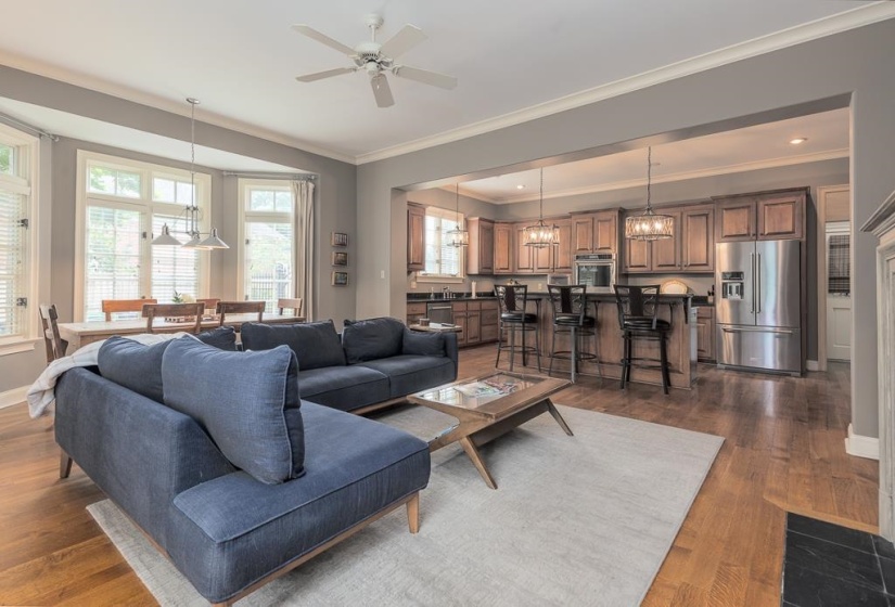 3158 BEDFORD LN, Germantown, Tennessee 38139, 5 Bedroom Bedrooms, 11 Room Rooms,3.1 BathroomBathrooms,Residential,For Sale,BEDFORD,0,10223481