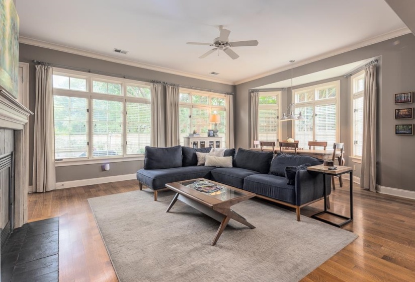 3158 BEDFORD LN, Germantown, Tennessee 38139, 5 Bedroom Bedrooms, 11 Room Rooms,3.1 BathroomBathrooms,Residential,For Sale,BEDFORD,0,10223481
