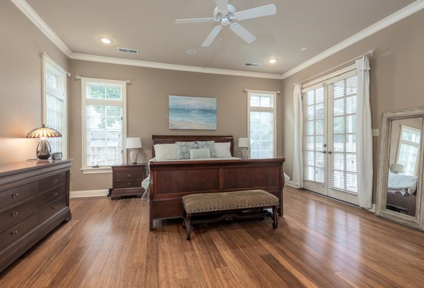 3158 BEDFORD LN, Germantown, Tennessee 38139, 5 Bedroom Bedrooms, 11 Room Rooms,3.1 BathroomBathrooms,Residential,For Sale,BEDFORD,0,10223481