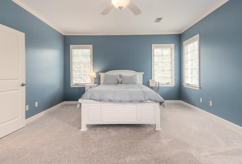 3158 BEDFORD LN, Germantown, Tennessee 38139, 5 Bedroom Bedrooms, 11 Room Rooms,3.1 BathroomBathrooms,Residential,For Sale,BEDFORD,0,10223481