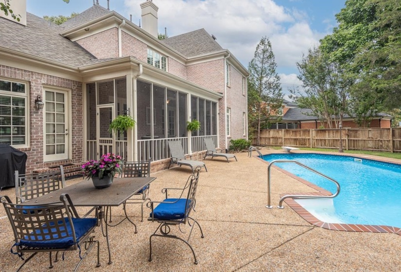 3158 BEDFORD LN, Germantown, Tennessee 38139, 5 Bedroom Bedrooms, 11 Room Rooms,3.1 BathroomBathrooms,Residential,For Sale,BEDFORD,0,10223481