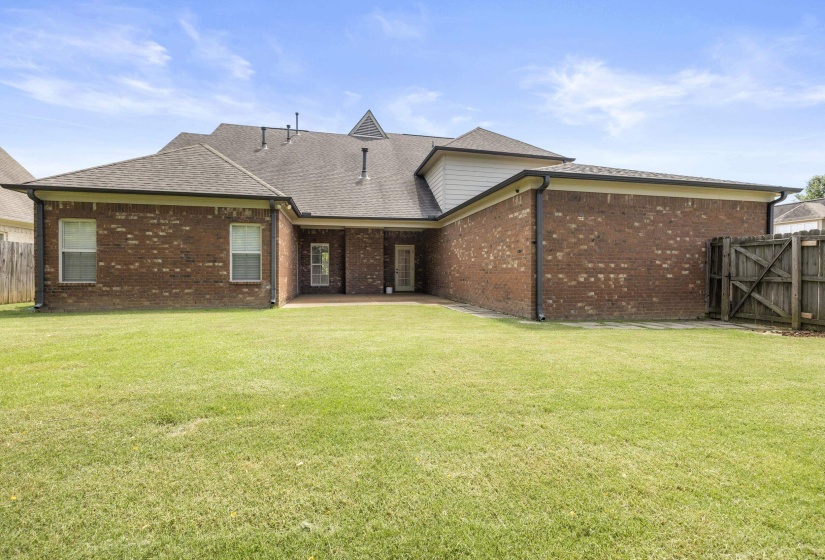 1371 RAINDROP DR, Collierville, Tennessee 38017, 4 Bedroom Bedrooms, 8 Room Rooms,3 BathroomBathrooms,Residential,For Sale,RAINDROP,0,10223489