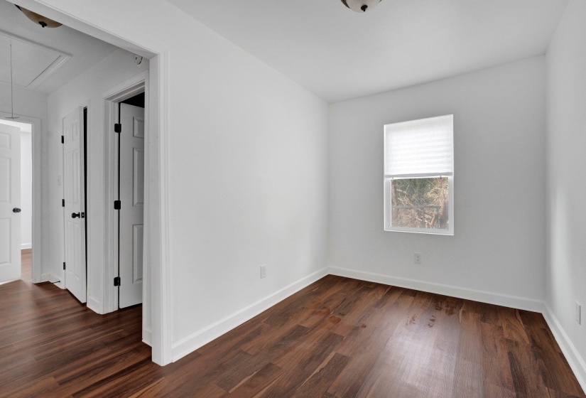 1681 SHADOWLAWN BLVD, Memphis, Tennessee 38106, 3 Bedrooms Bedrooms, 4 Rooms Rooms,1 BathroomBathrooms,Residential,For Sale,SHADOWLAWN,10223495