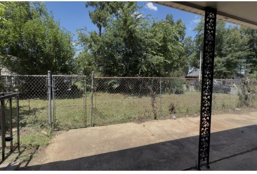 4580 COTTONWOOD RD, Memphis, Tennessee 38118, 3 Bedroom Bedrooms, 6 Room Rooms,2 BathroomBathrooms,Residential,For Sale,COTTONWOOD,0,10223498