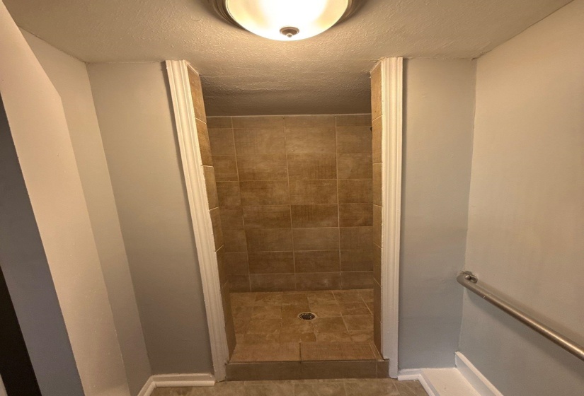 4580 COTTONWOOD RD, Memphis, Tennessee 38118, 3 Bedroom Bedrooms, 6 Room Rooms,2 BathroomBathrooms,Residential,For Sale,COTTONWOOD,0,10223498