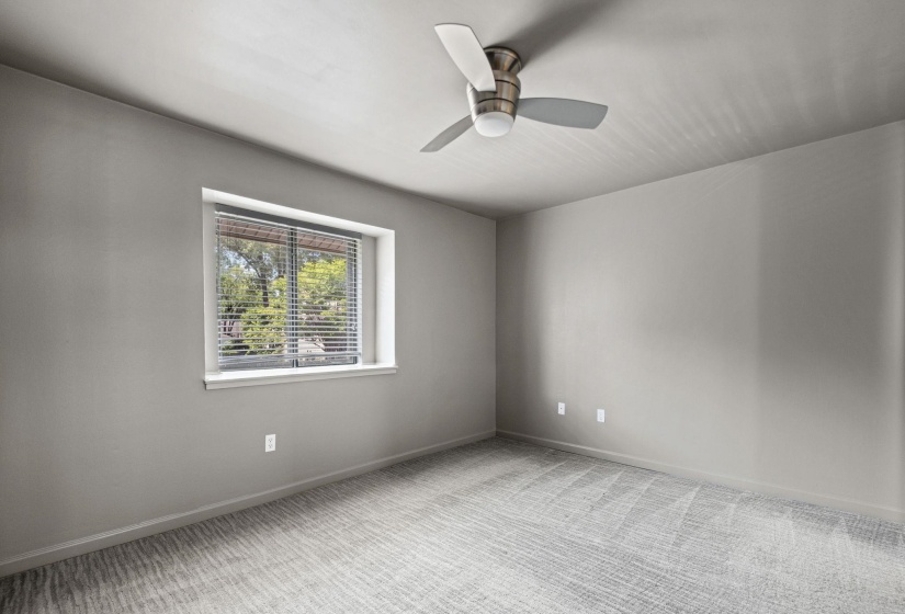 1843 EAGLE BRANCH CV, Germantown, Tennessee 38138, 2 Bedrooms Bedrooms, 5 Rooms Rooms,2 BathroomsBathrooms,Residential,For Sale,EAGLE BRANCH,10223509