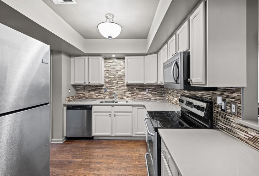 1843 EAGLE BRANCH CV, Germantown, Tennessee 38138, 2 Bedrooms Bedrooms, 5 Rooms Rooms,2 BathroomsBathrooms,Residential,For Sale,EAGLE BRANCH,10223509