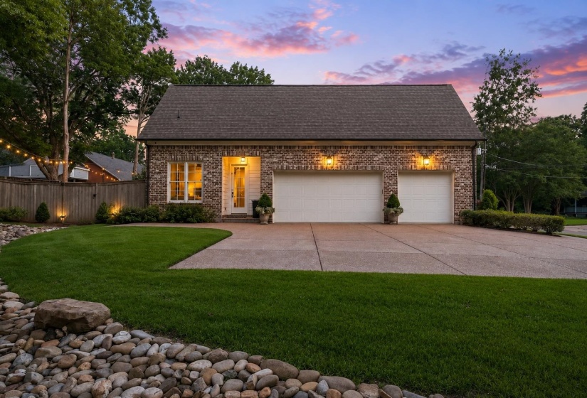 240 BURROWS RD, Collierville, Tennessee 38017, 4 Bedroom Bedrooms, 9 Room Rooms,3.1 BathroomBathrooms,Residential,For Sale,BURROWS,0,10223512