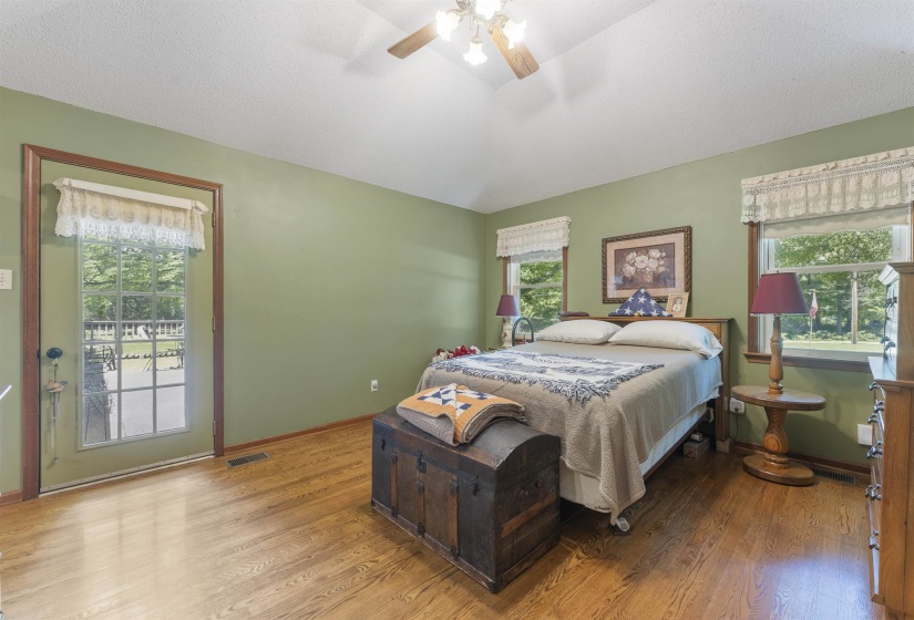 8760 OLD BROWNSVILLE RD, Bartlett, Tennessee 38002, 3 Bedrooms Bedrooms, 6 Rooms Rooms,2 BathroomsBathrooms,Residential,For Sale,OLD BROWNSVILLE,10223517