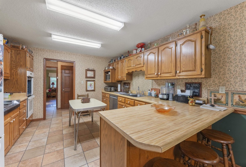 8760 OLD BROWNSVILLE RD, Bartlett, Tennessee 38002, 3 Bedrooms Bedrooms, 6 Rooms Rooms,2 BathroomsBathrooms,Residential,For Sale,OLD BROWNSVILLE,10223517
